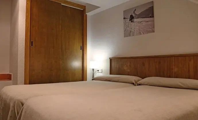 Dört Kişilik Oda, Bahçe Manzaralı