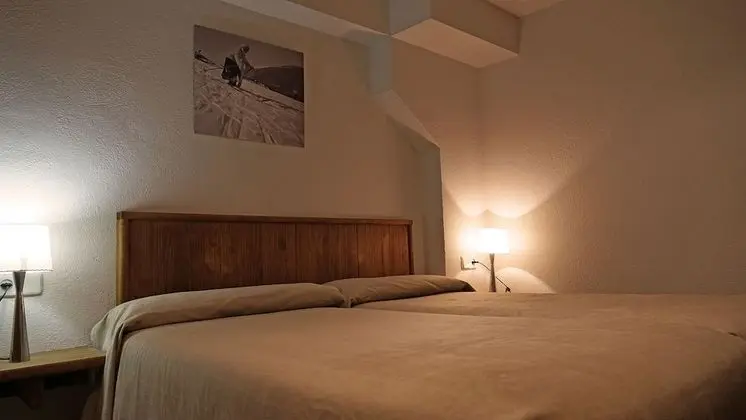 Dört Kişilik Oda, Bahçe Manzaralı