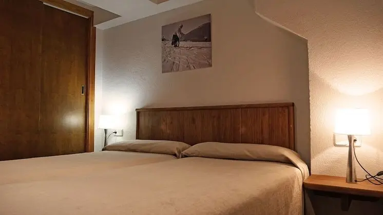 Dört Kişilik Oda, Bahçe Manzaralı