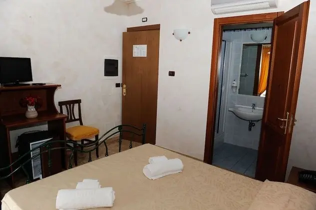 Tek Büyük Yataklı Oda, Deniz Manzaralı