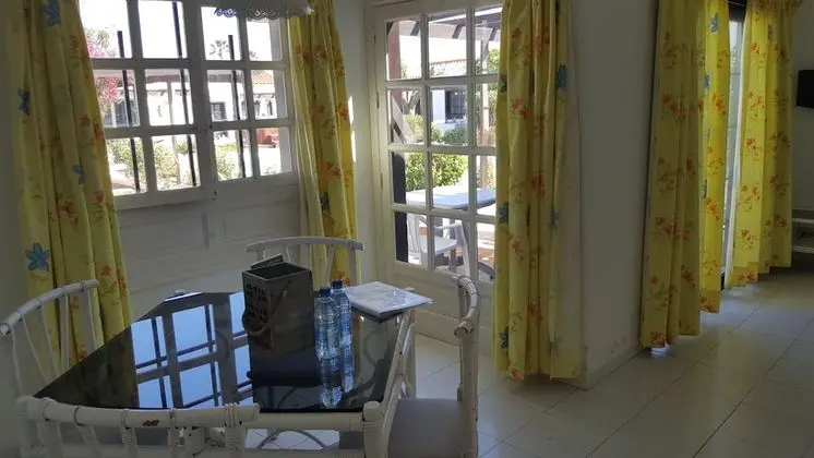 Apart Daire, 1 Çift Kişilik veya 2 Tek Kişilik Yatak, Teras (Apartment 3 with private terrace)