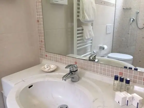 Standard Üç Kişilik Oda, Balkon