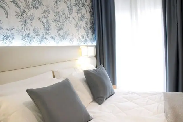 Tek Büyük veya İki Ayrı Yataklı Oda, Balkon