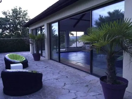 Kır Evi, Banyolu/Duşlu (La Conciergerie du Manoir)