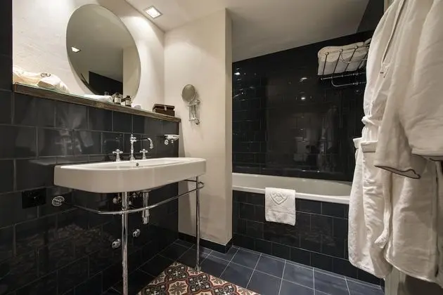 Superior Tek Büyük veya İki Ayrı Yataklı Oda, Balkon, Dağ Manzaralı