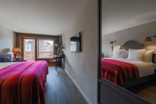 Superior Tek Büyük veya İki Ayrı Yataklı Oda, Balkon, Dağ Manzaralı