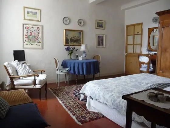 Tek Büyük Yataklı Oda