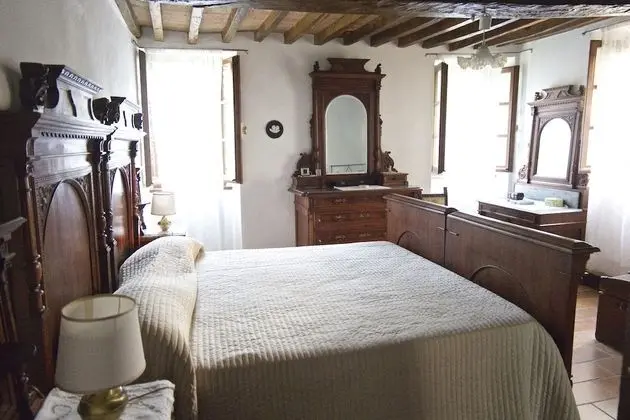 Üç Kişilik Oda, Birden Çok Yatak, Tepe Manzaralı