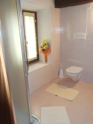 Üç Kişilik Oda, Özel Banyo