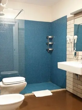 Superior Tek Büyük veya İki Ayrı Yataklı Oda, 1 Yatak Odası, Engellilere Uygun, Bahçe Manzaralı