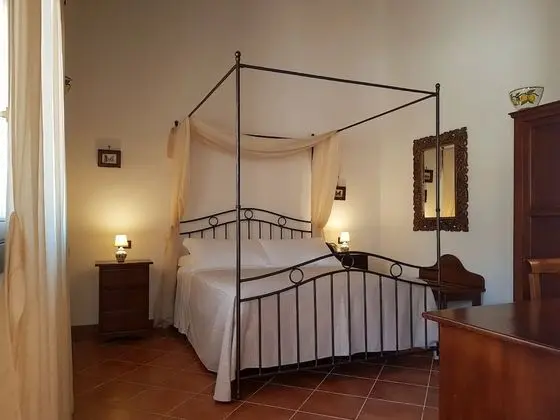 Tek Büyük Yataklı Oda (Romantica)