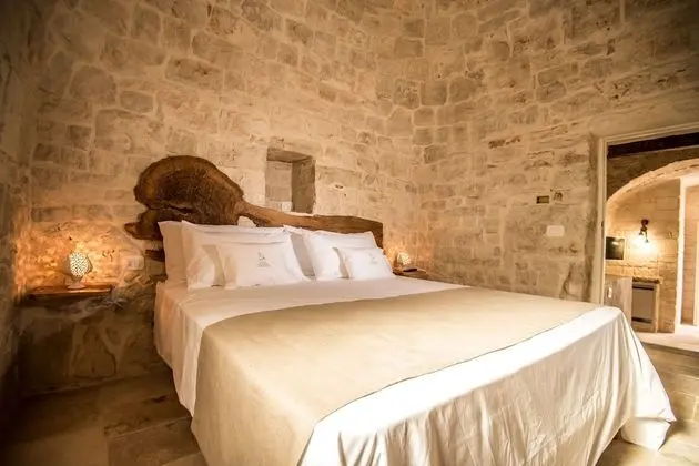 Süit (2 Lev 2 Adt 3 Chd Trullo Lanario)