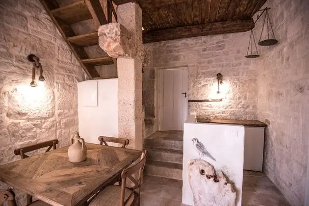 Süit (2 Lev 2 Adt 3 Chd Trullo Lanario)