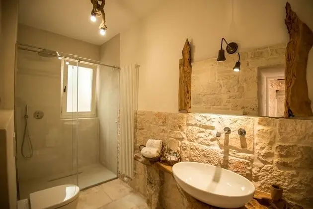 Süit (2 Lev 2 Adt 3 Chd Trullo Lanario)
