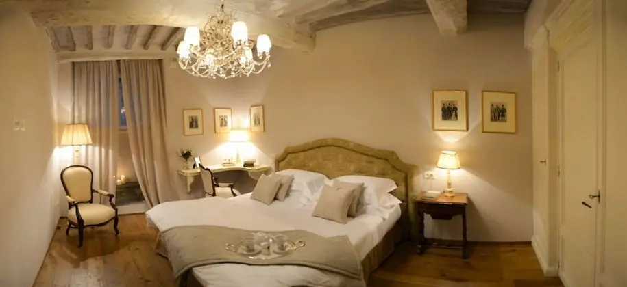 Deluxe Tek Büyük veya İki Ayrı Yataklı Oda