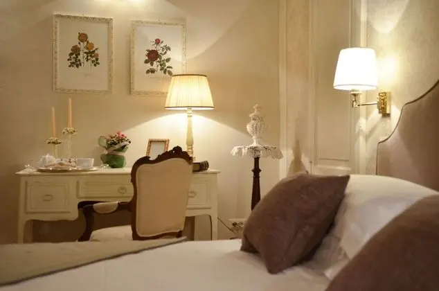 Deluxe Tek Büyük Yataklı Oda, 1 Büyük (Queen) Boy Yatak