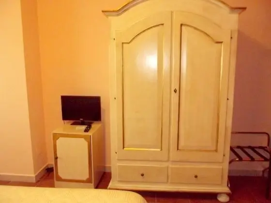 Üç Kişilik Oda, Birden Çok Yatak