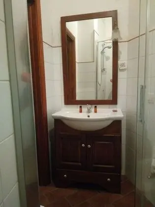 Büyük Yataklı Tek Kişilik Oda