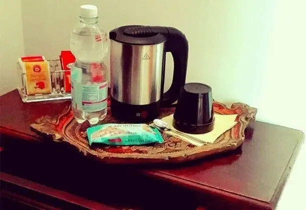 Tek Büyük Yataklı Oda, Ortak Banyo