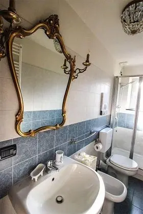 Tek Büyük Yataklı Oda, Özel Banyo (External)