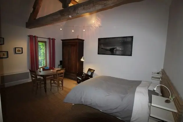 Tek Büyük Yataklı Oda (La Basse-cour)