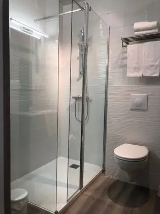Comfort Tek Büyük Yataklı Oda, 1 Yatak Odası, Sigara İçilmez, Avlu Manzaralı