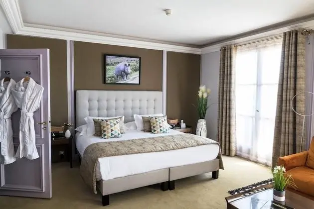 Deluxe Tek Büyük veya İki Ayrı Yataklı Oda, Nehir Manzaralı