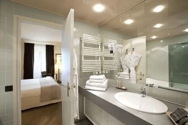 Traditional Tek Büyük veya İki Ayrı Yataklı Oda, Özel Banyo, Ek Bina