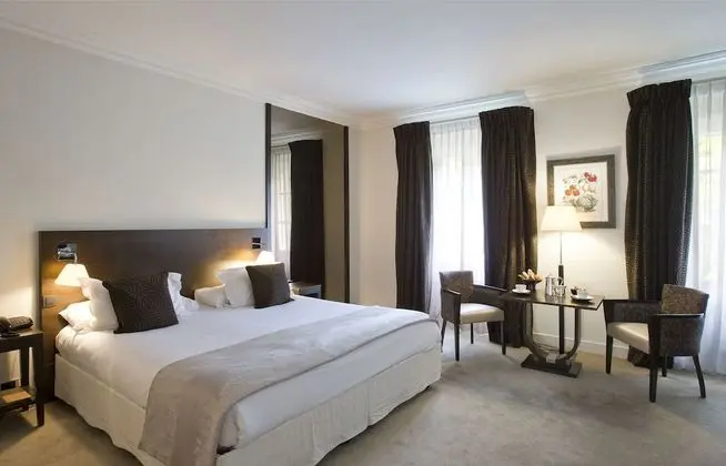 Traditional Tek Büyük veya İki Ayrı Yataklı Oda, Özel Banyo, Ek Bina