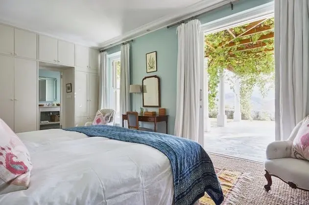 Luxury Villa, Birden Çok Yatak Odası