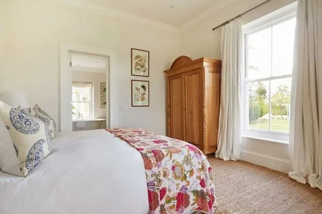 Luxury Villa, Birden Çok Yatak Odası