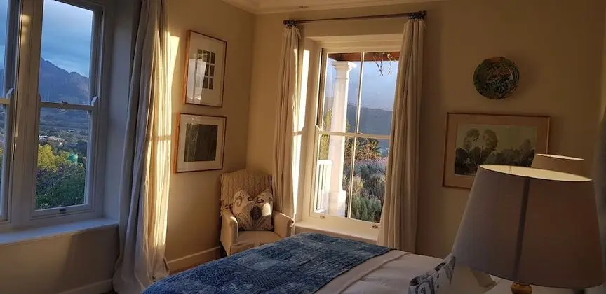 Luxury Villa, Birden Çok Yatak Odası