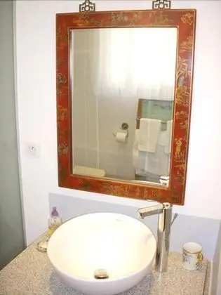 Tek Büyük Yataklı Oda, Avlu Manzaralı