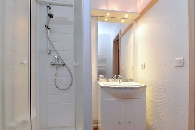 Deluxe Apart Daire, Avlu Manzaralı (Bennwihr)