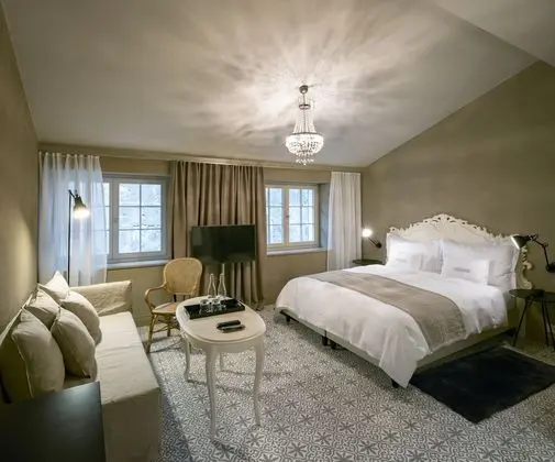 Tek Büyük Yataklı Oda