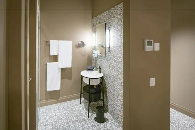 Tek Büyük Yataklı Oda