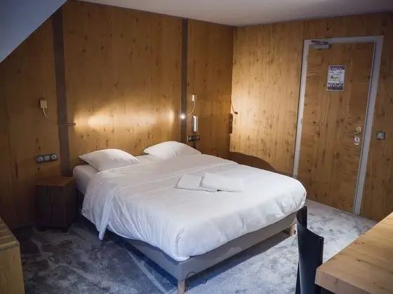 Comfort Tek Büyük Yataklı Oda