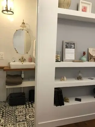 Deluxe Tek Büyük Yataklı Oda (Blanche)