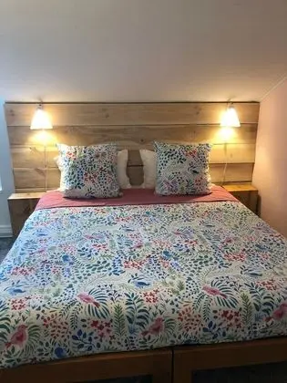 Tek Büyük veya İki Ayrı Yataklı Oda (Rose)