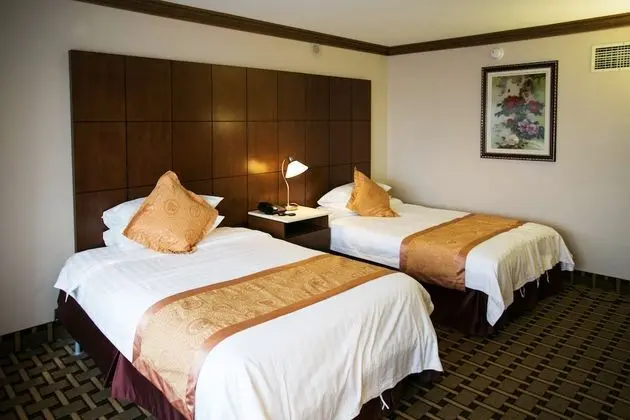 Luxury Oda