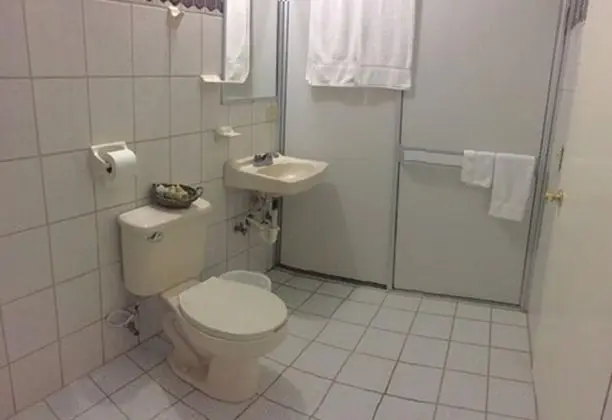 Tek Büyük Yataklı Oda, 2 Çift Kişilik Yatak, Banyolu/Duşlu, Plaj Manzaralı