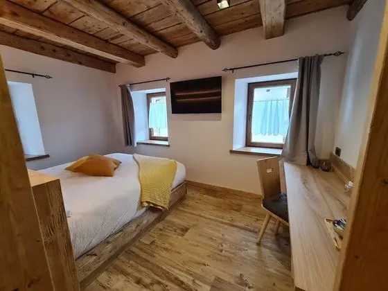 Comfort Tek Büyük veya İki Ayrı Yataklı Oda, Banyolu/Duşlu (calma)
