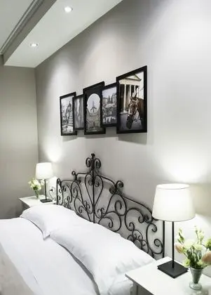 Standard Tek Büyük Yataklı Oda