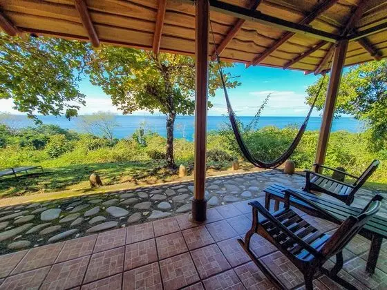 Superior Tek Büyük Yataklı Oda, 2 Çift Kişilik Yatak, Okyanus Manzaralı