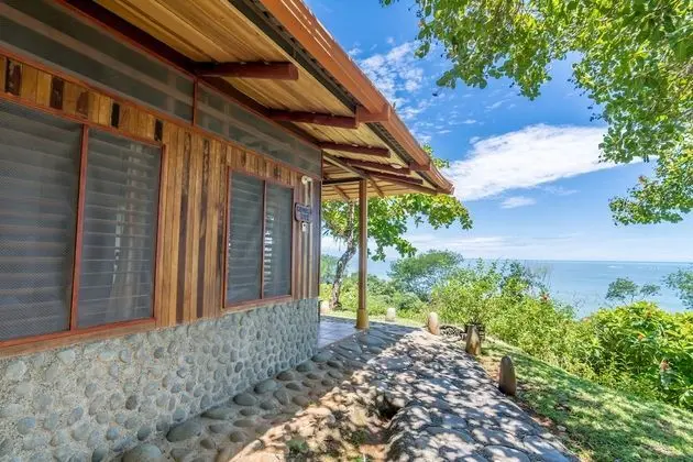 Superior Tek Büyük Yataklı Oda, 2 Çift Kişilik Yatak, Okyanus Manzaralı