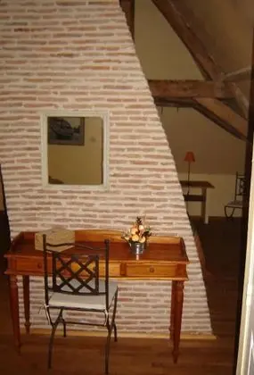 Family Süit (La Charmille)