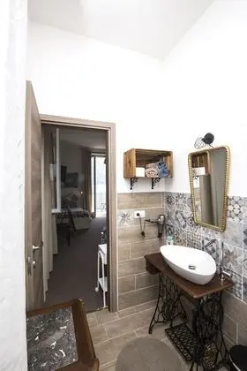 Panoramic Oda, Özel Banyo, Göl Manzaralı