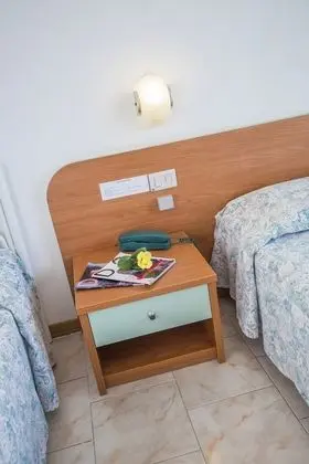 Standard Üç Kişilik Oda