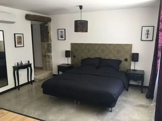 Design Tek Büyük Yataklı Oda, 1 En Büyük (King) Boy Yatak