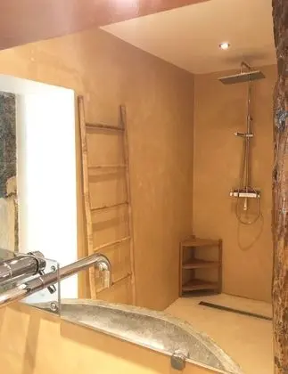 Design Tek Büyük Yataklı Oda, 1 En Büyük (King) Boy Yatak